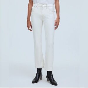 Kick Out Crop Jeans - Vintage Canvas/Cream Color